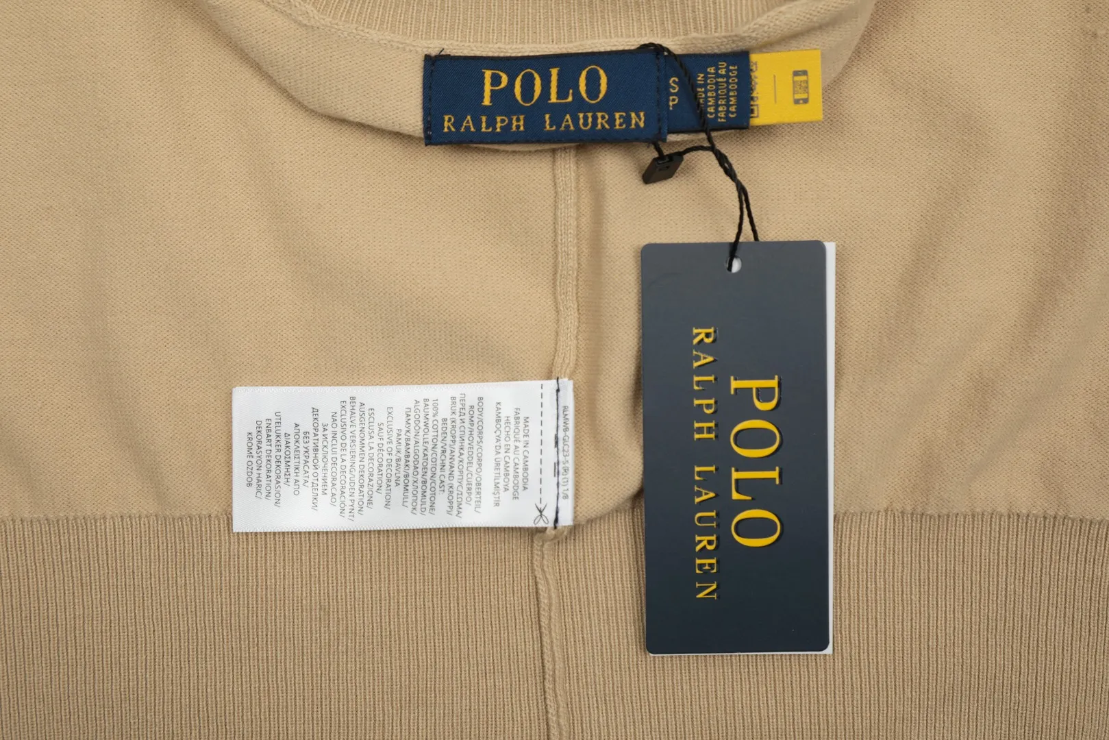 🅿️156 "Top quality" Style number: DS008# (not off the shelves all year round) [Ralph Lauren round neck solid color pony embroidered logo knitted short sleeves] ✅Ralph Lauren classic basic versatile knitted short sleeves for all seasons ✅Main supplier platform live broadcast Wholesale entity Replenish if out of stock Not off the shelf ✅ZP quality 1:1 version Scan the code to enter the GF website Counter quality ✅Detailed quality is the only one in Guangzhou Imported quality cotton yarn, focusing on high-end, cost-effective, good quality needless to say ✅The version is restored to the original version, loose, comfortable and stress-free, simple is high-end, classic is timeless ✅The upper body is simple and easy to match, a must-have for goddess ootd. Good-looking clothes are never picky. A must-have in the goddess' wardrobe. Size: S-XL Color: Army green, off-white, black, light pink, khaki, navy, light blue, mint green
